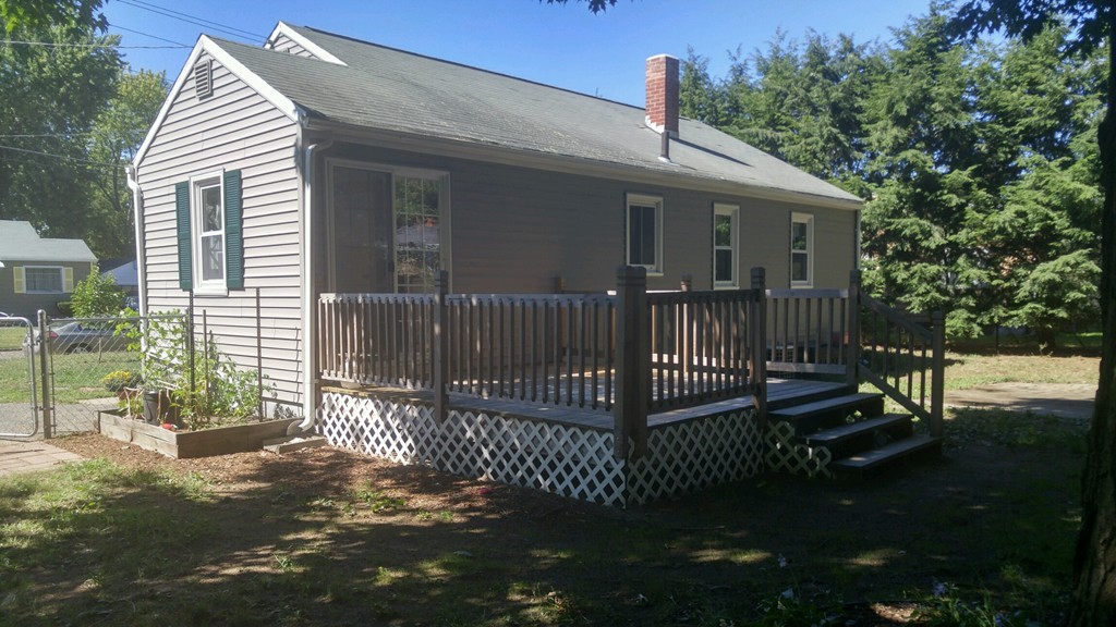 55 Denwall Drive Springfield, MA 01119 - Photo 2 of 12 Gallery Image 2