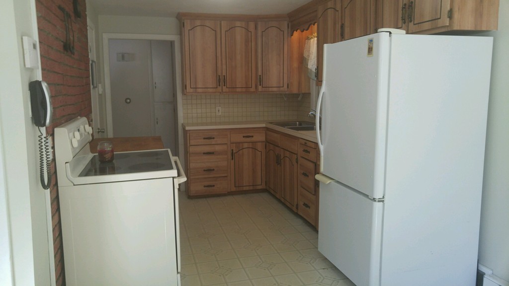 55 Denwall Drive Springfield, MA 01119 - Photo 4 of 12 Gallery Image 4