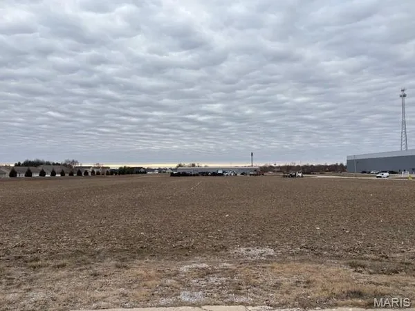 $254,000 | 13964 Best One Drive, Breese, IL 62230