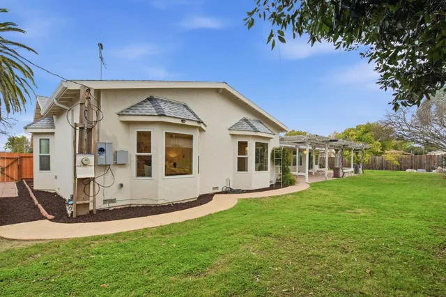 $3,999,888 | 1071 Colony Hills Lane, Cupertino, CA 95014