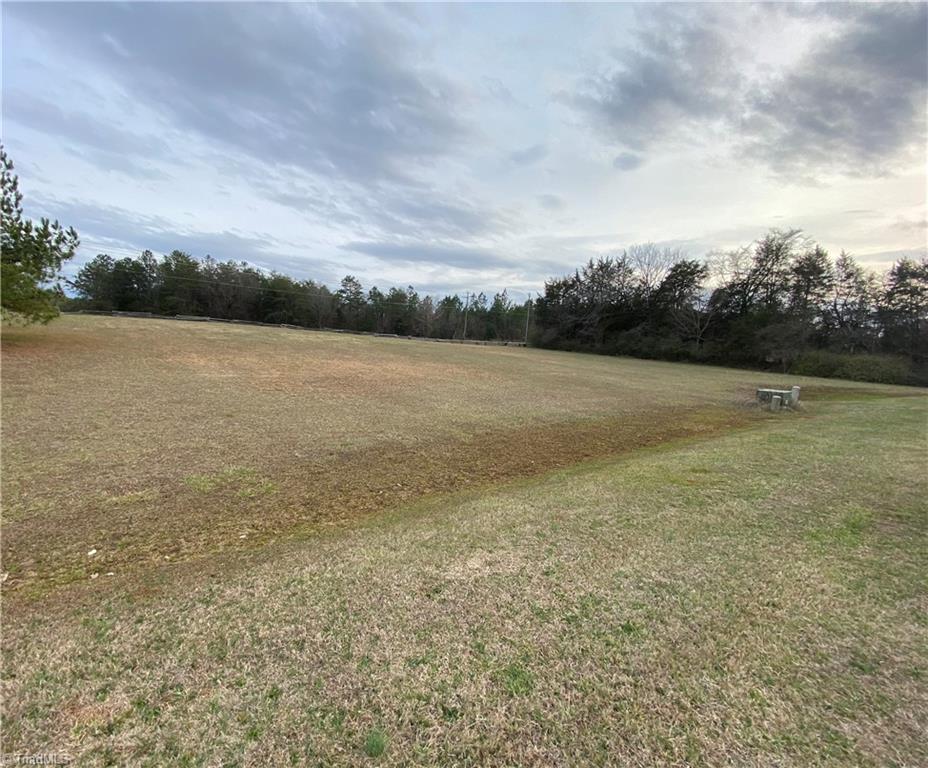 4524 West Millstone Drive Burlington, NC 27215 - Photo 12 of 23