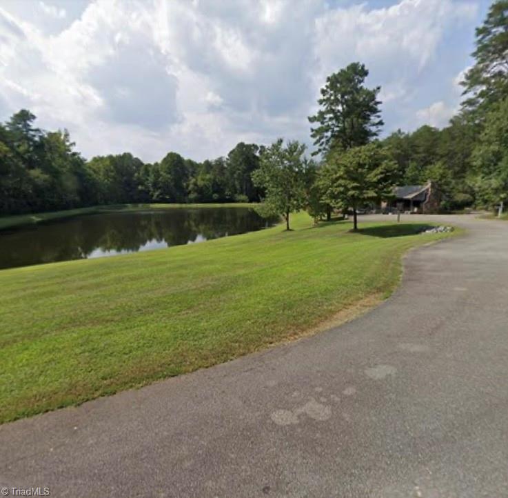 4524 West Millstone Drive Burlington, NC 27215 - Photo 9 of 23