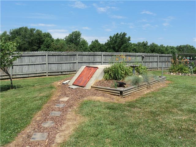 11 Westside Road Lawrenceburg, TN 38464 - Photo 9 of 18