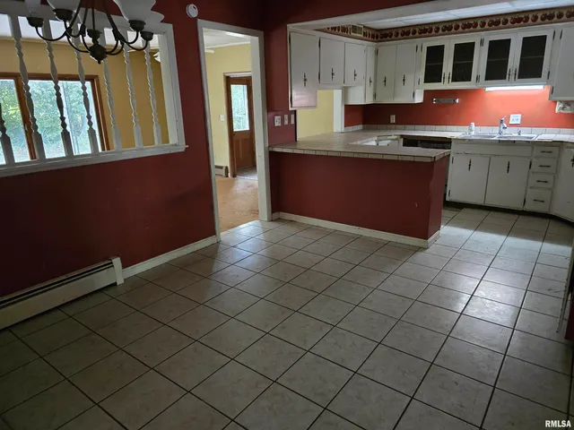 $83,000 | 59 Sherwood Drive, Centralia, IL 62801