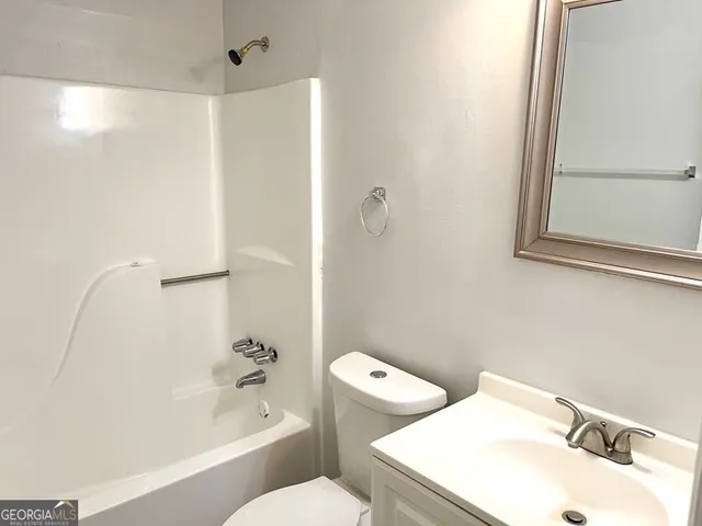 $1,095 | 86 Church Street, McDonough, GA 30253