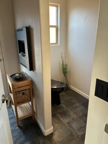 a view of an entryway with workspace