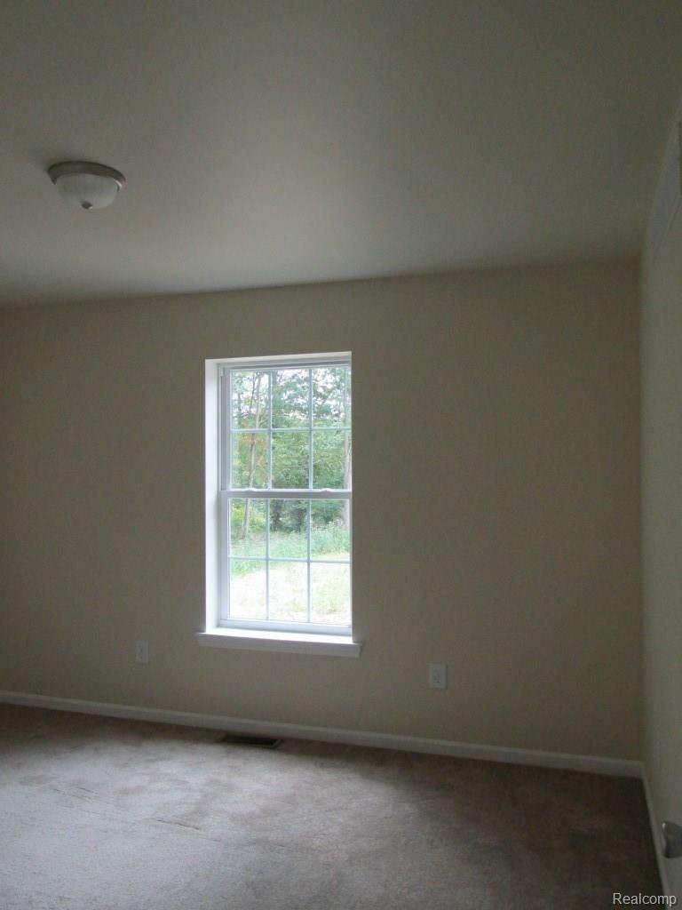 833 Francis Road Howell, MI 48843 - Photo 22 of 27 Large bedrooms