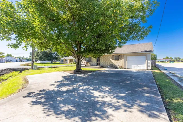 $165,000 | 4968 Highway 1, Raceland, LA 70394