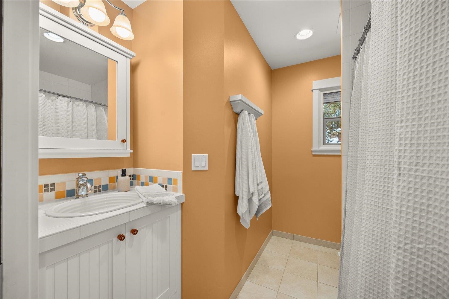 3515 South Altamont Street Spokane, WA 99223 - Photo 15 of 26