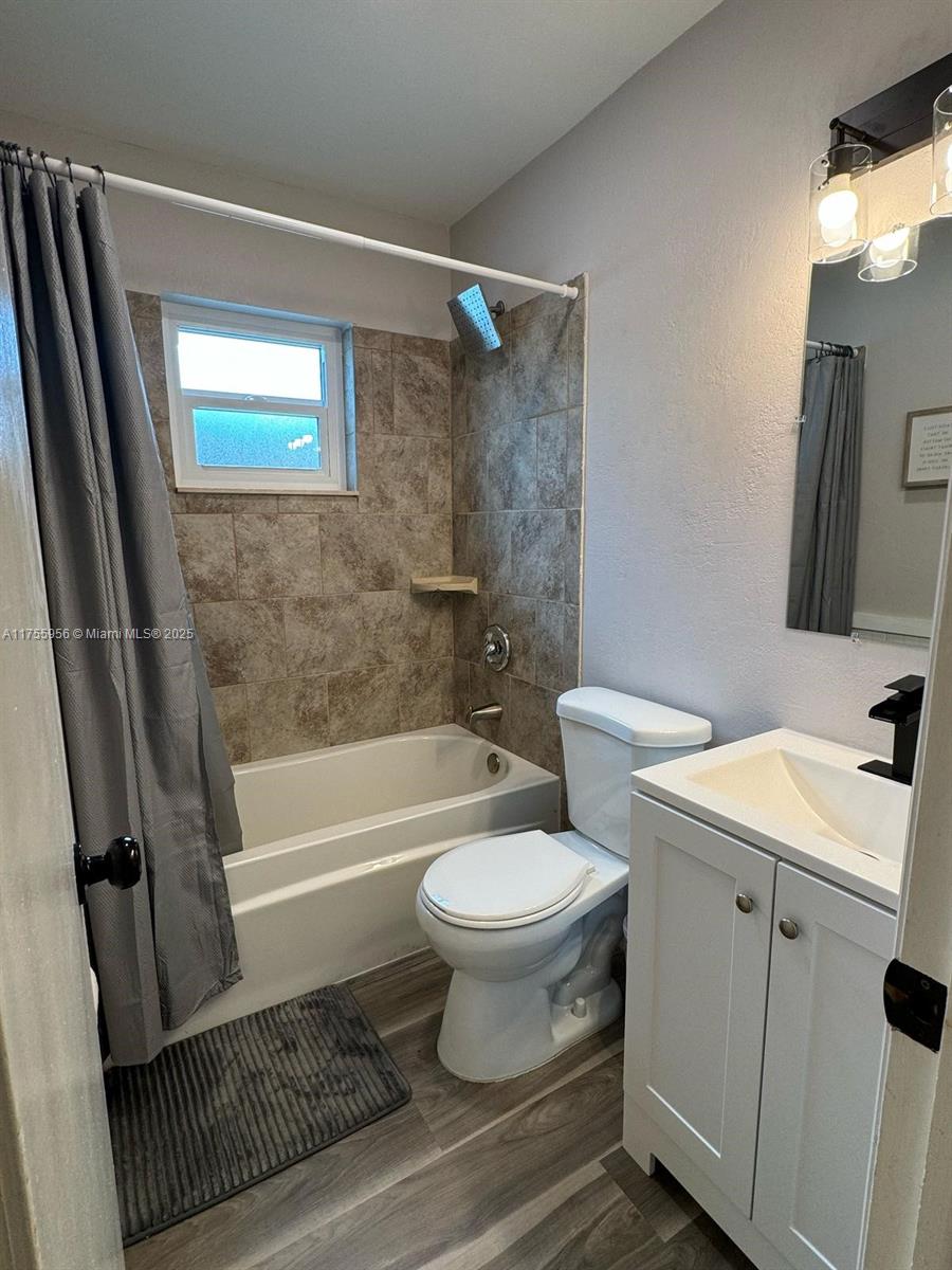 4161 Southwest 56th Avenue Davie, FL 33314 - Photo 22 of 40