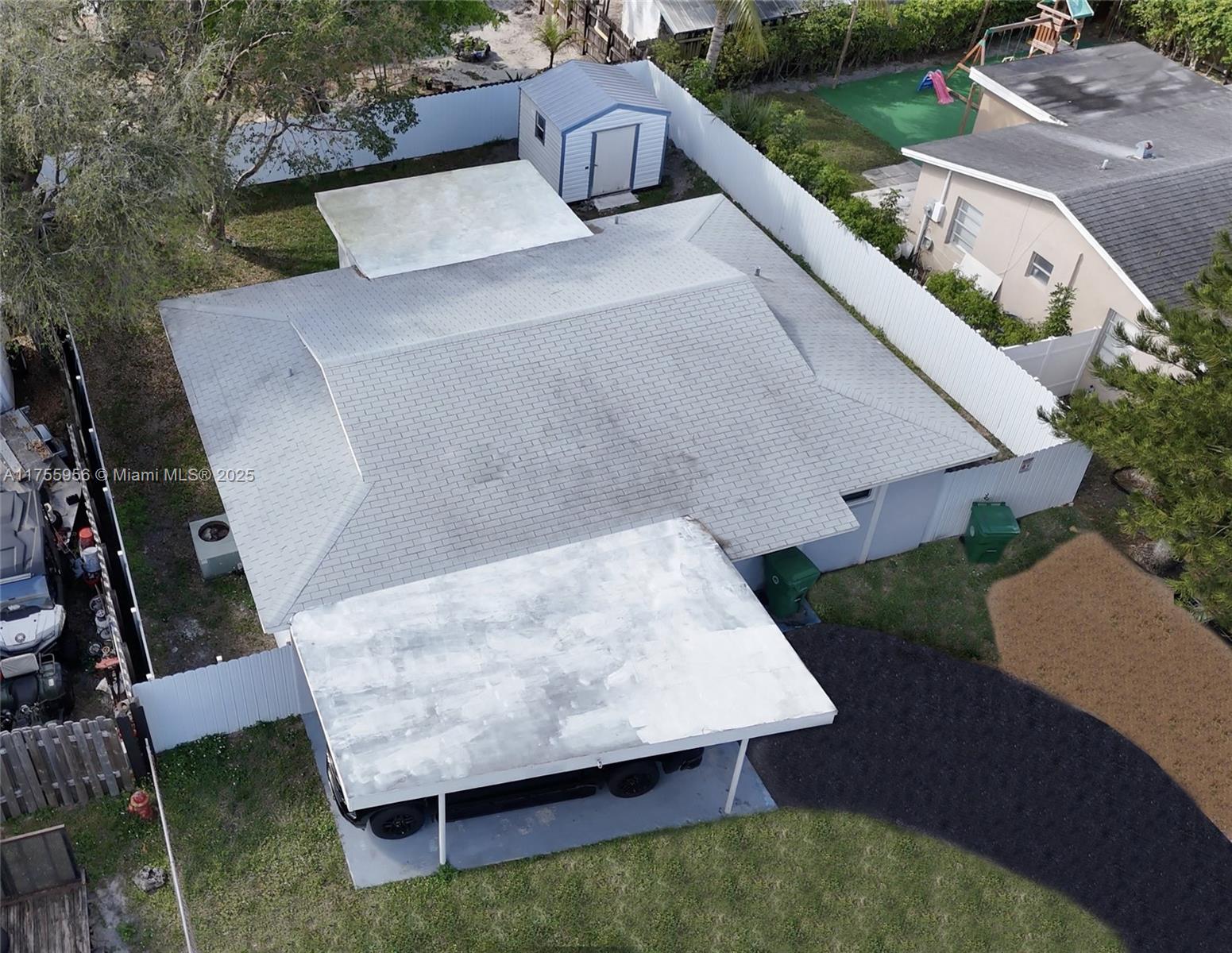 4161 Southwest 56th Avenue Davie, FL 33314 - Photo 3 of 40