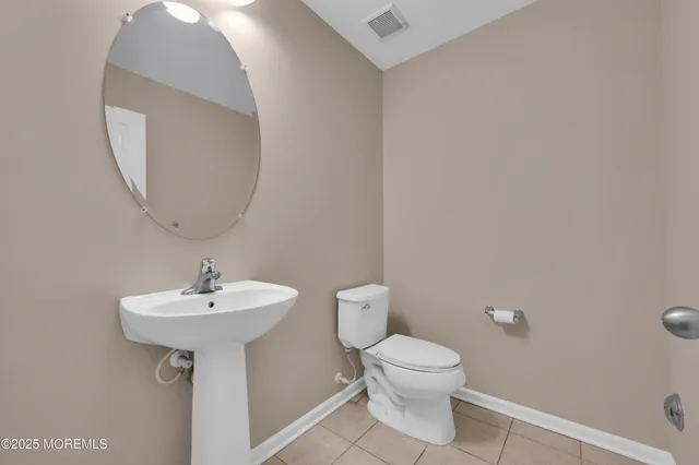 $4,950 | 308 Princeton Court, Shrewsbury, NJ 07702