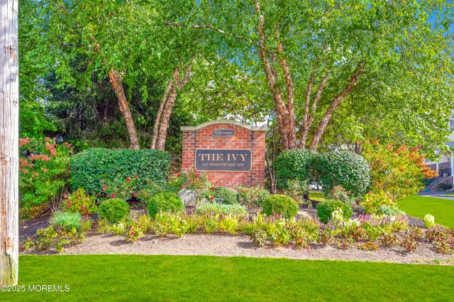 $4,950 | 308 Princeton Court, Shrewsbury, NJ 07702