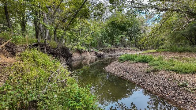 $850,000 | 9350 Southeast 500 Road, Collins, MO 64738