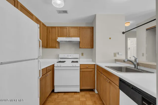 $364,000 | 25 Jockey Lane, Tinton Falls, NJ 07753