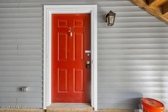 $364,000 | 25 Jockey Lane, Tinton Falls, NJ 07753