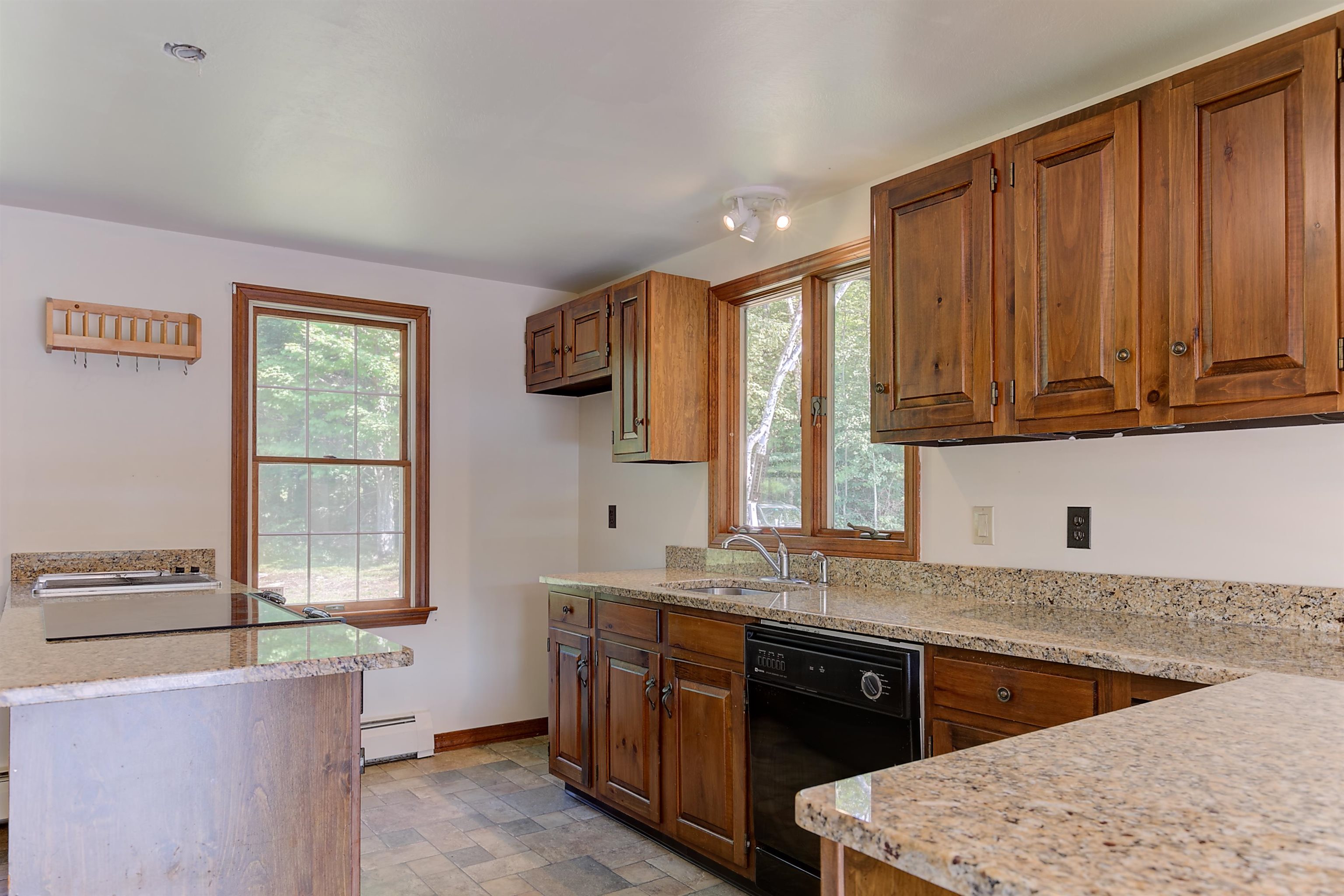 1433 Highway 2 Randolph, NH 03593 - Photo 13 of 40