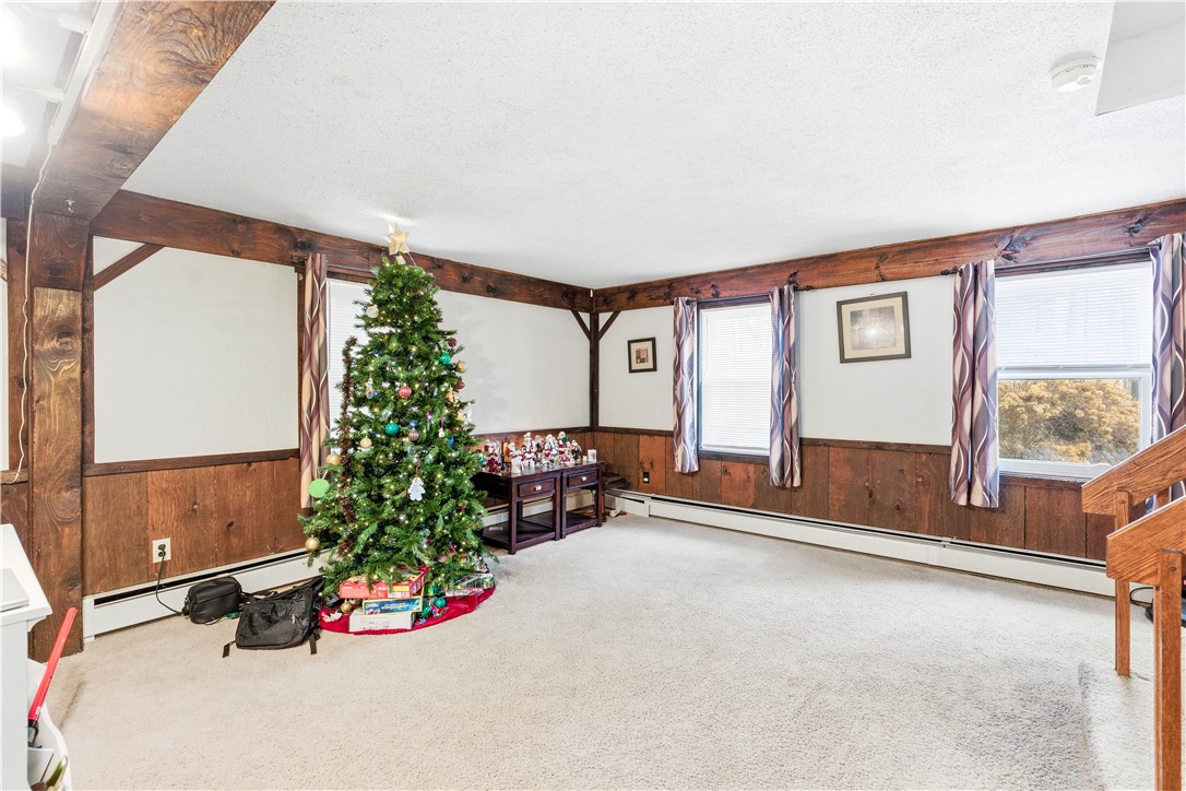 1001 West Ironstone Road Burrillville, RI 02830 - Photo 16 of 40