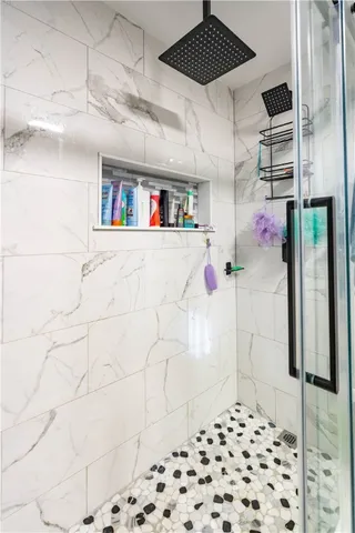 $634,999 | 1001 West Ironstone Road, Burrillville, RI 02830