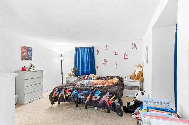 $634,999 | 1001 West Ironstone Road, Burrillville, RI 02830