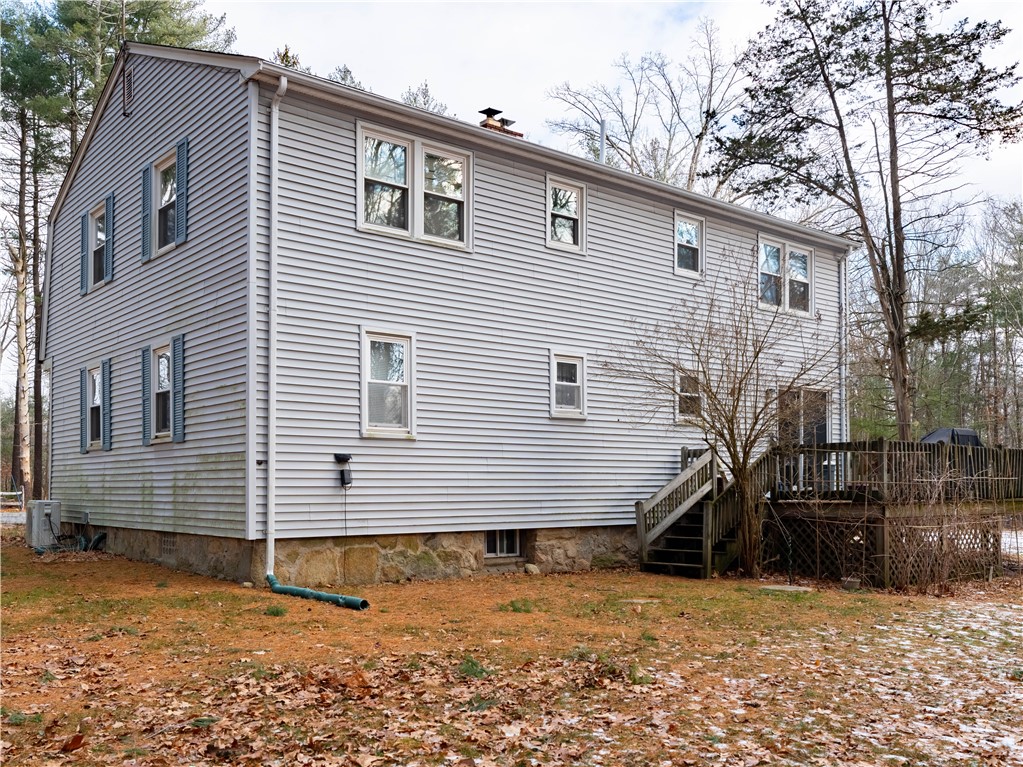 1001 West Ironstone Road Burrillville, RI 02830 - Photo 4 of 40
