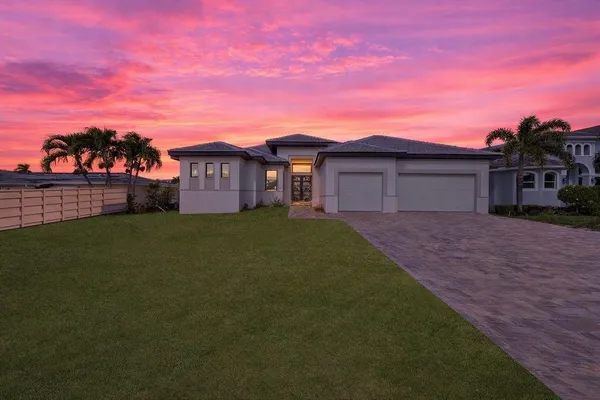 $1,789,997 | 131 Southwest 57th Street, Cape Coral, FL 33914