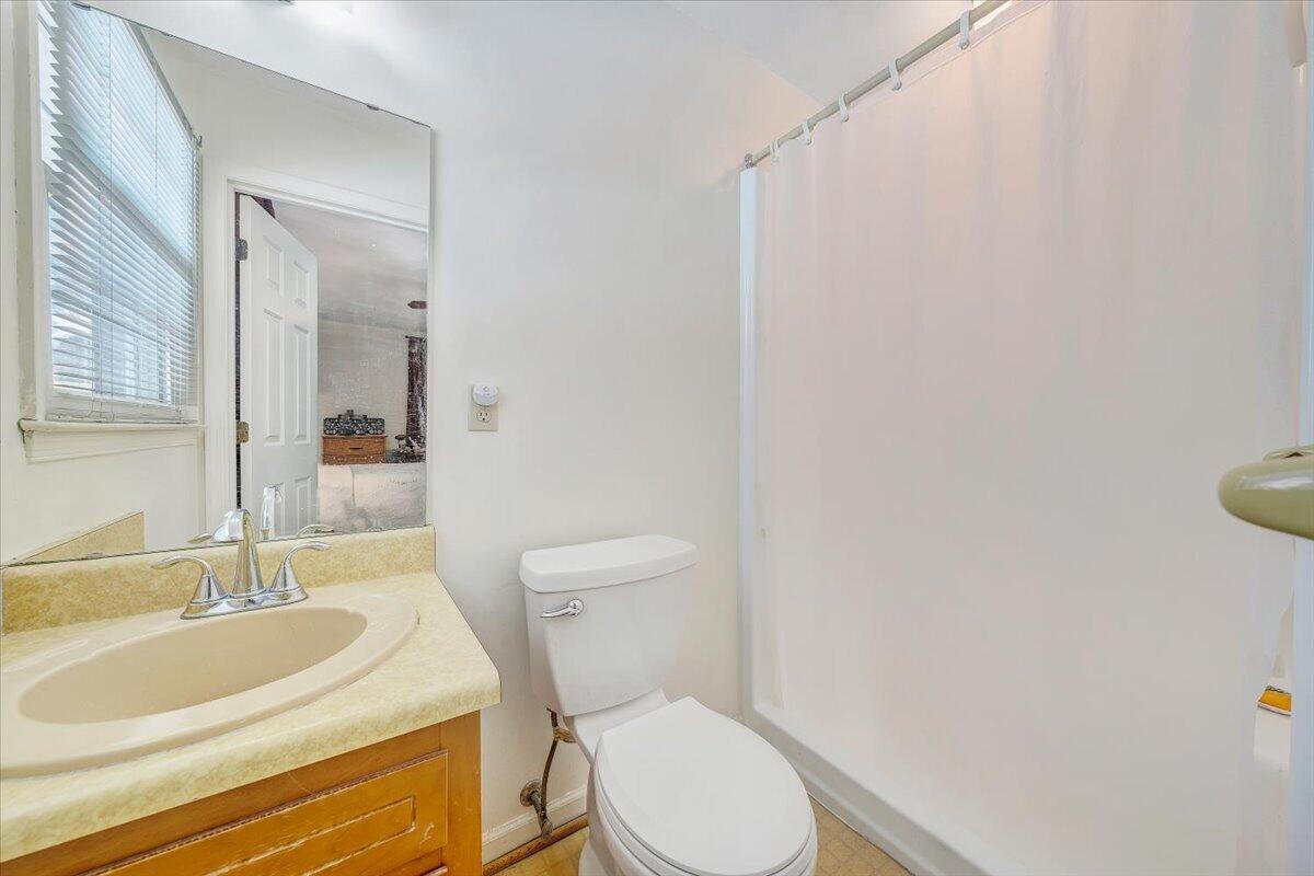 6737 Stonington Road Roanoke, VA 24019 - Photo 20 of 45 21-MIB03273