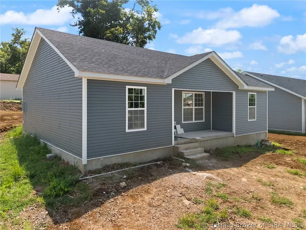 $270,000 | 8029 West Sinclair Street, West Baden Springs, IN 47469