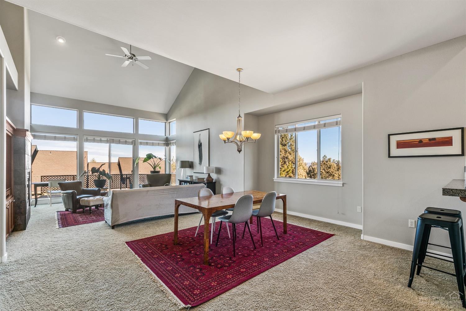 10880 Village Loop Redmond, OR 97756 - Photo 5 of 23 Additional Photo