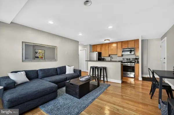 $2,395 | 4840 MacArthur Boulevard Northwest, Unit 408, Washington, DC 20007