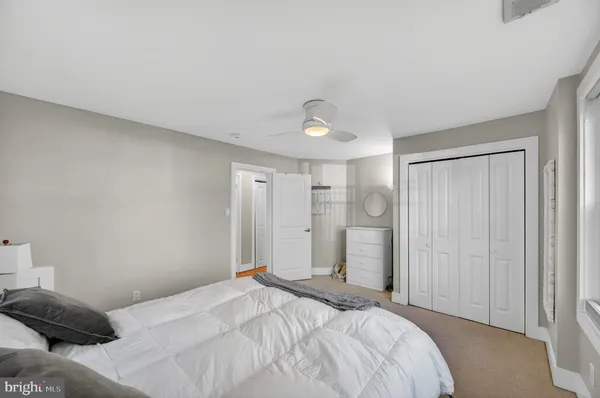 $2,395 | 4840 MacArthur Boulevard Northwest, Unit 408, Washington, DC 20007