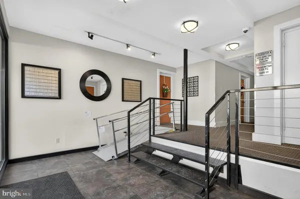 $2,395 | 4840 MacArthur Boulevard Northwest, Unit 408, Washington, DC 20007