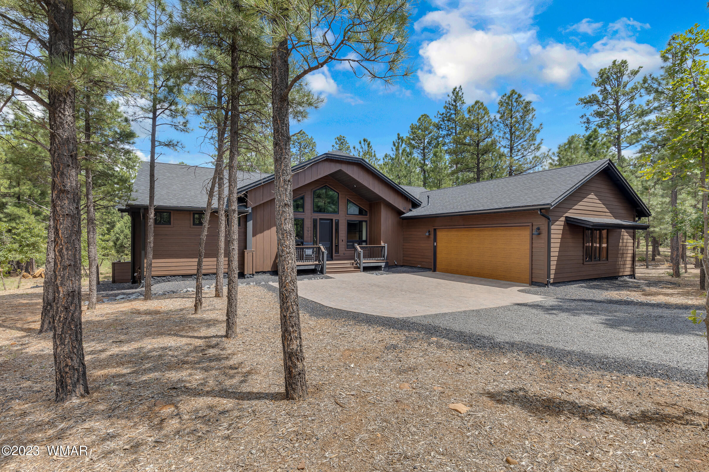 181 South Silktassel Road Show Low, AZ 85901 - Photo 1 of 48 Gallery Image 1