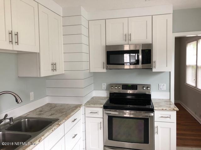 2847 Ripley Avenue Jacksonville, FL 32207 - Photo 3 of 19 IMG_0206