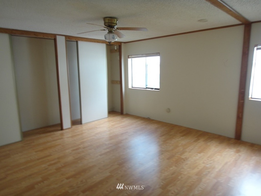 4214 Lemon Road Northeast Olympia, WA 98506 - Photo 15 of 19 Gallery Image 15
