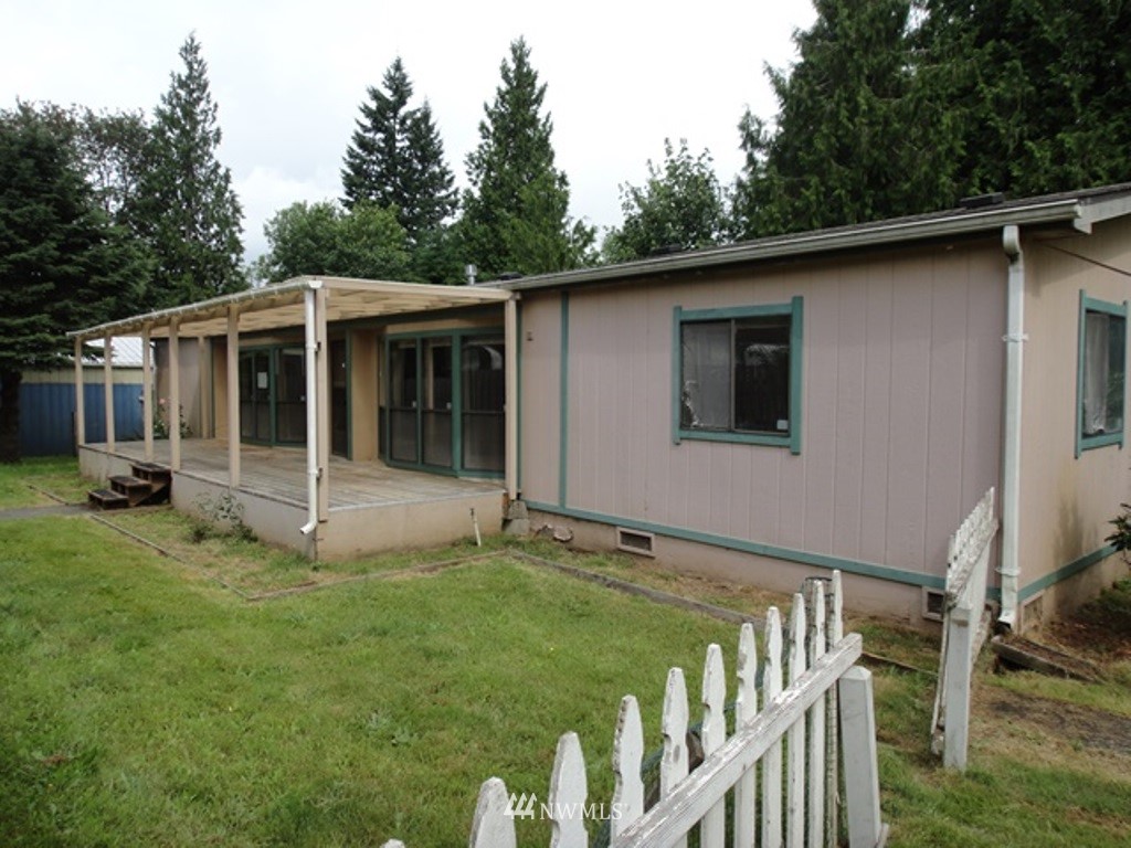 4214 Lemon Road Northeast Olympia, WA 98506 - Photo 3 of 19 Gallery Image 3