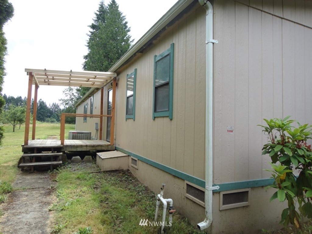 4214 Lemon Road Northeast Olympia, WA 98506 - Photo 7 of 19 Gallery Image 7