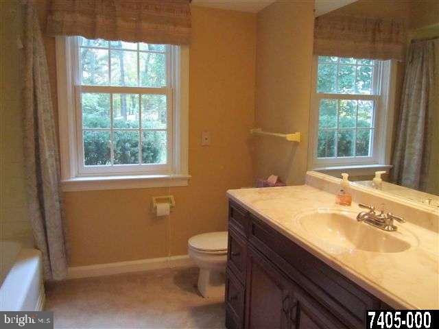 458 Country Club Road York, PA 17403 - Photo 14 of 25 Gallery Image 14