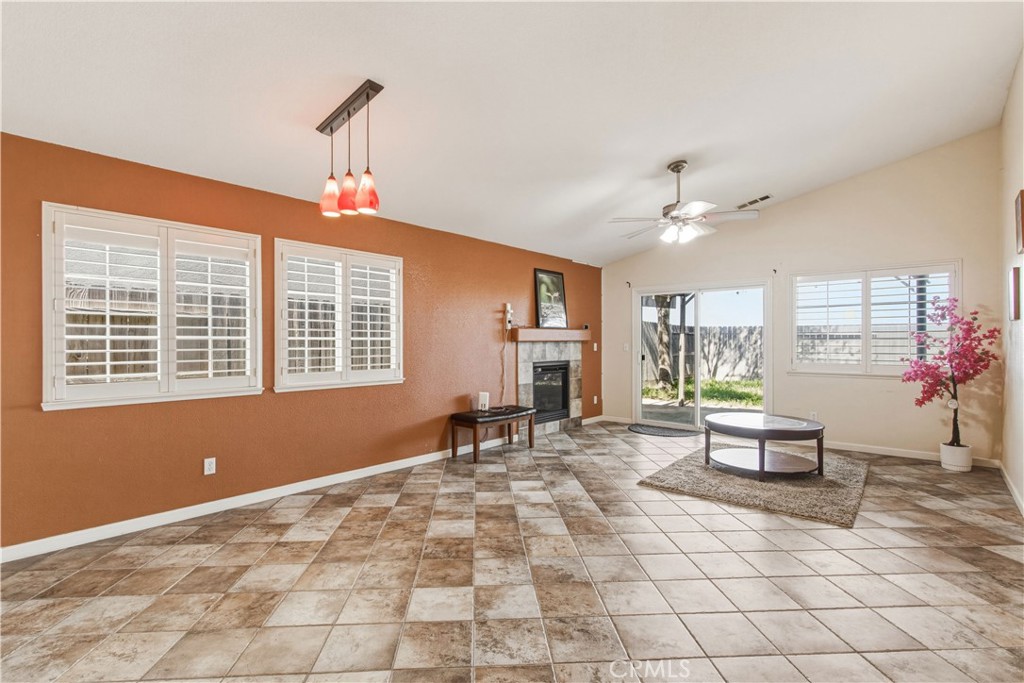 1525 La Sierra Street Merced, CA 95348 - Photo 11 of 36