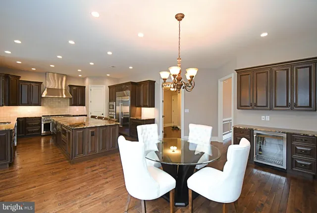 $2,795,000 | 19 Goldney Drive, Newtown, PA 18940