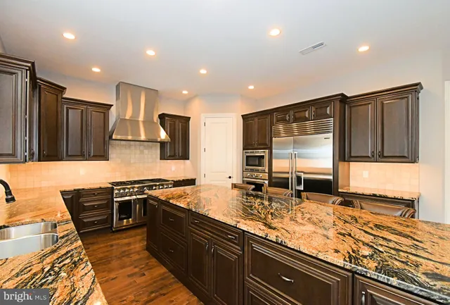 $2,795,000 | 19 Goldney Drive, Newtown, PA 18940