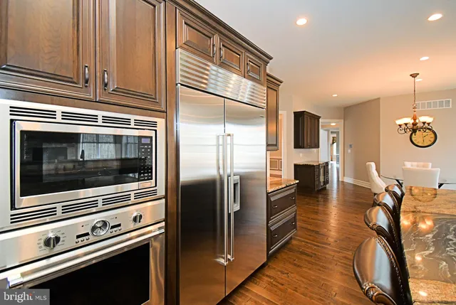 $2,795,000 | 19 Goldney Drive, Newtown, PA 18940