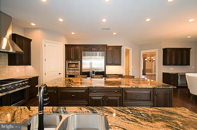 $2,795,000 | 19 Goldney Drive, Newtown, PA 18940