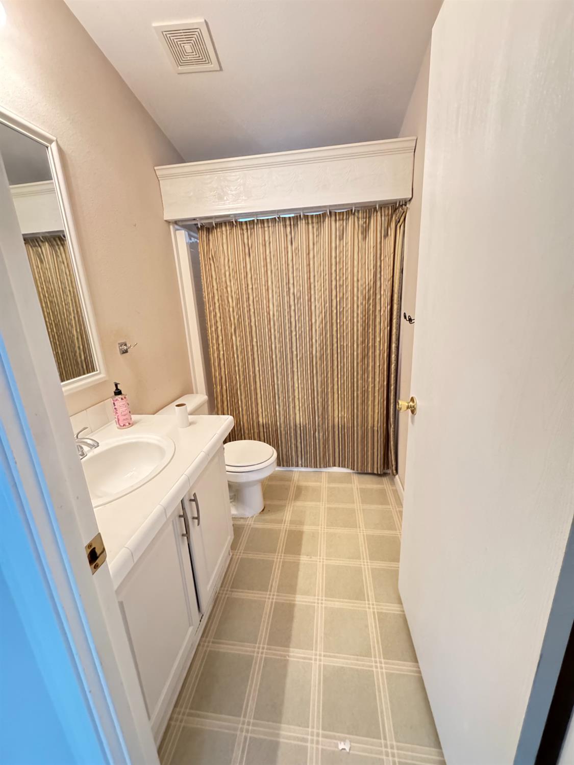 593 West Dundee Court Applegate, CA 95703 - Photo 29 of 42