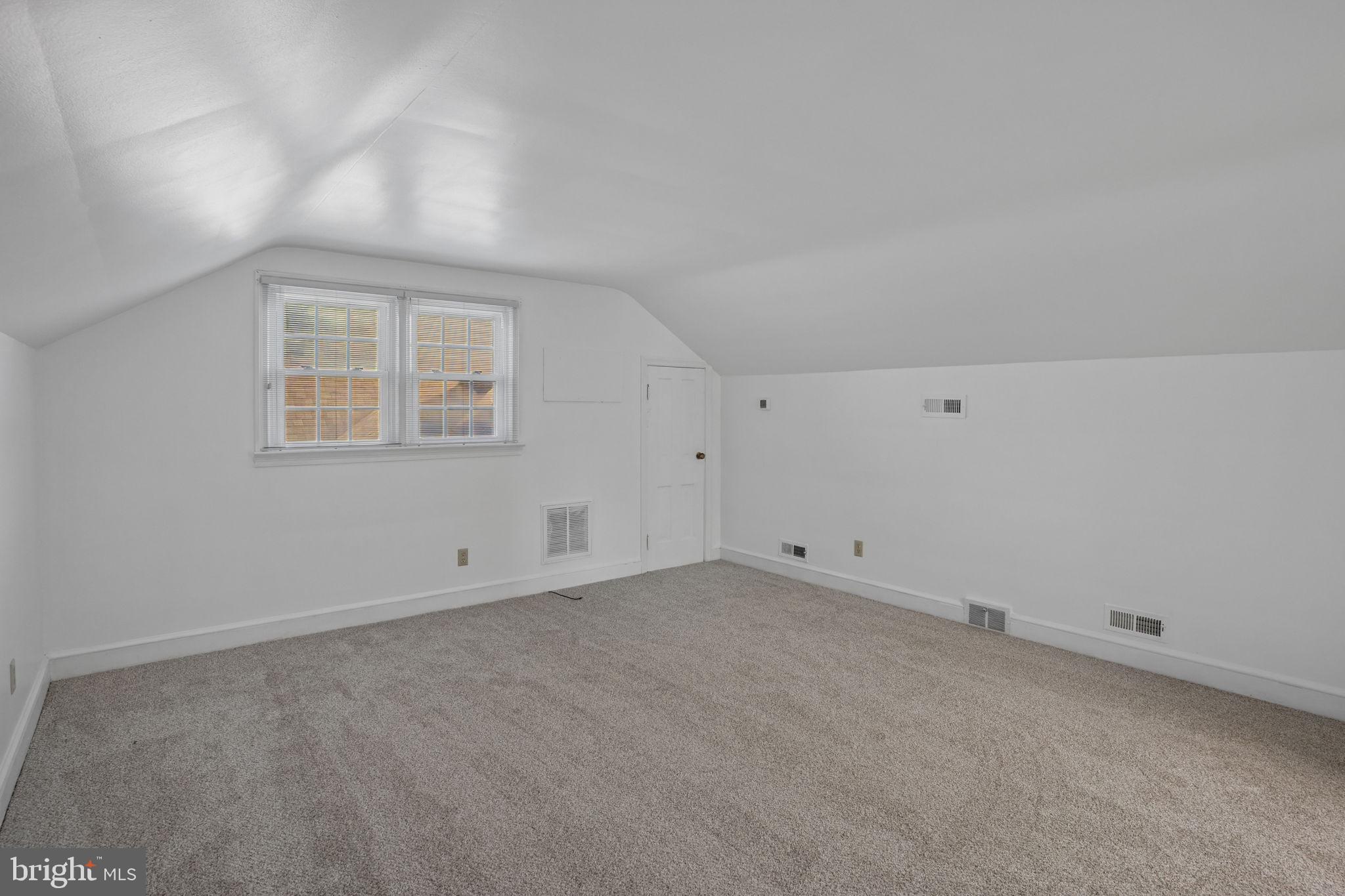 455 East Loockerman Street Dover, DE 19901 - Photo 33 of 55 a view of an empty room with a window