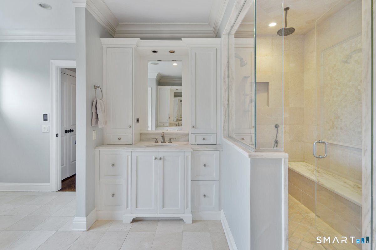 145 Galloping Hill Road Fairfield, CT 06824 - Photo 23 of 40