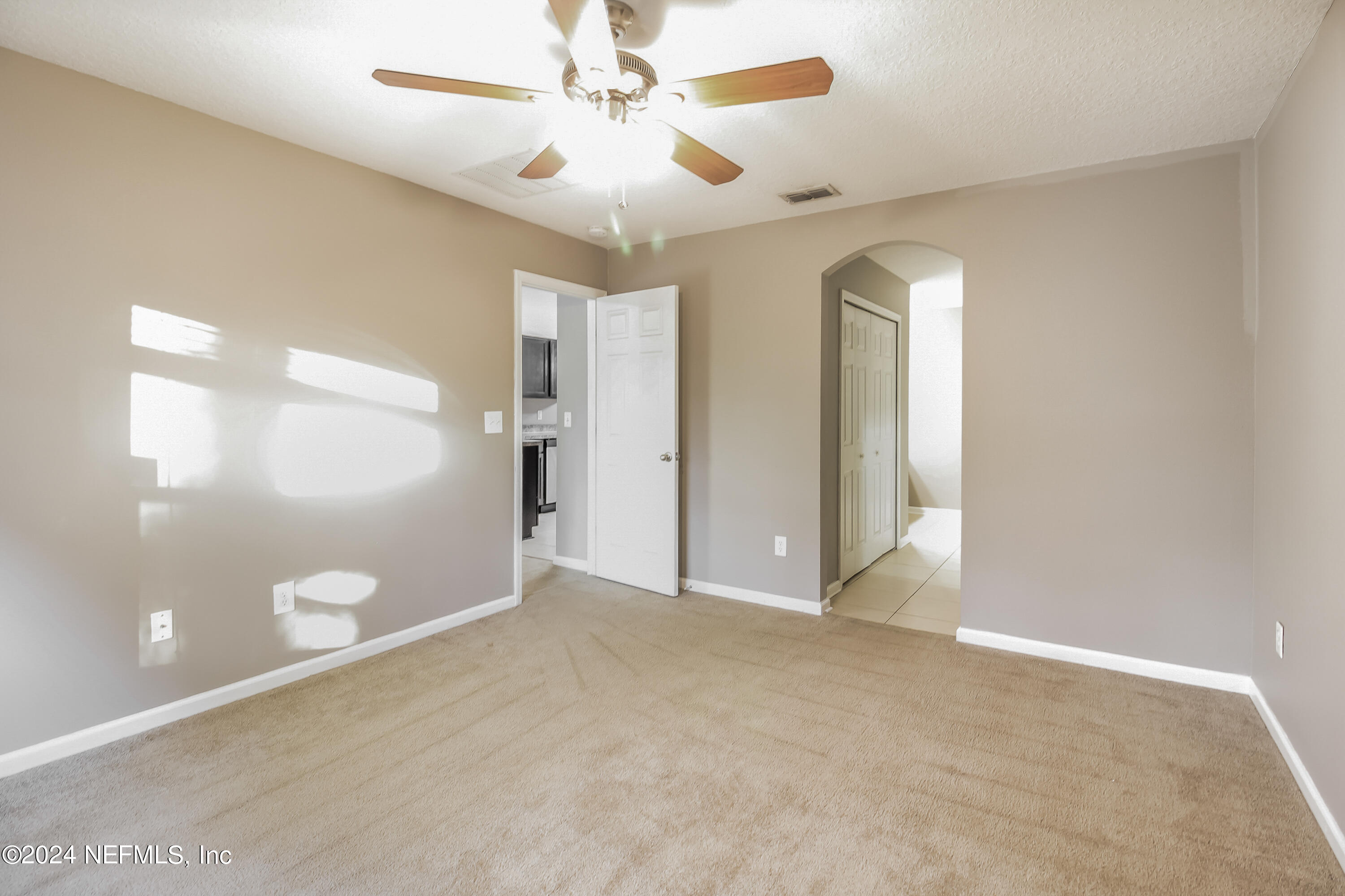 96477 Commodore Point Drive Yulee, FL 32097 - Photo 9 of 20 008-photo-main-bedroom-13532801