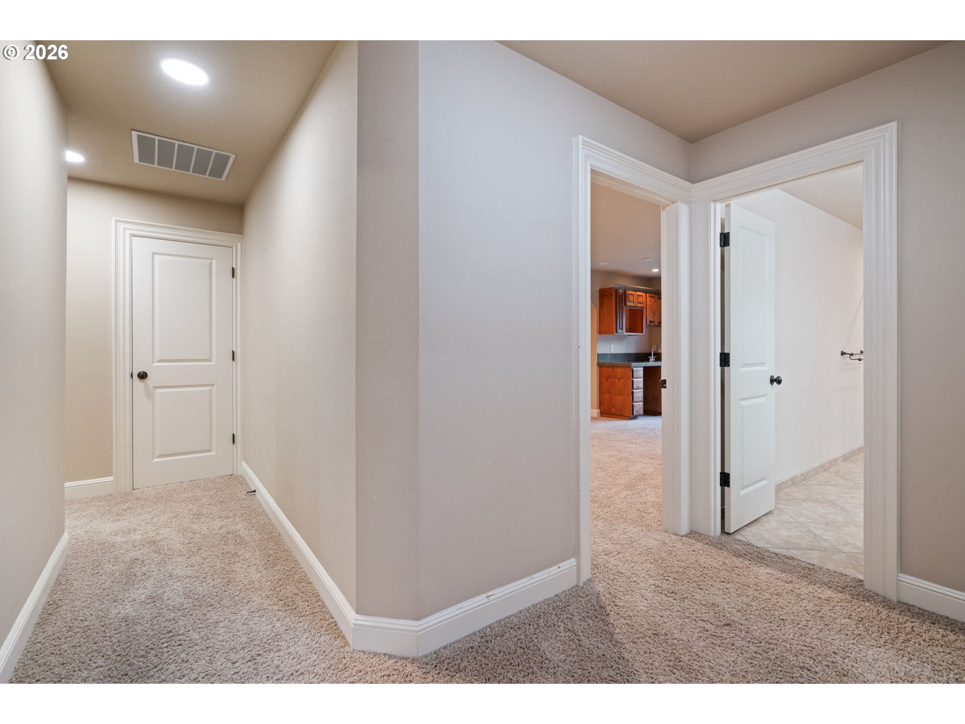 510 Northeast 224th Circle Ridgefield, WA 98642 - Photo 44 of 48 a view interior of the house