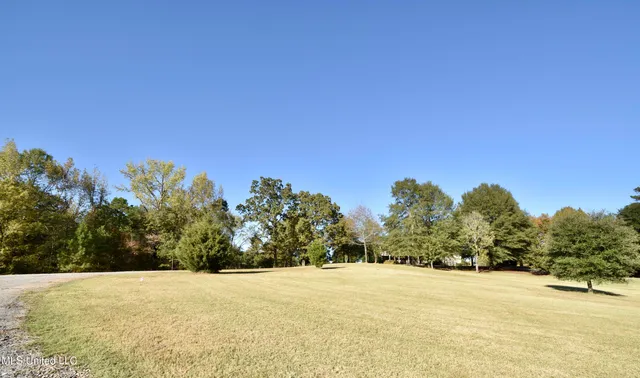$1,200,000 | 2711 Highway 35, Carrollton, MS 38917
