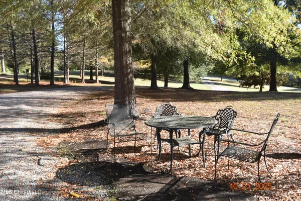 $985,000 | 2711 Highway 35, Carrollton, MS 38917
